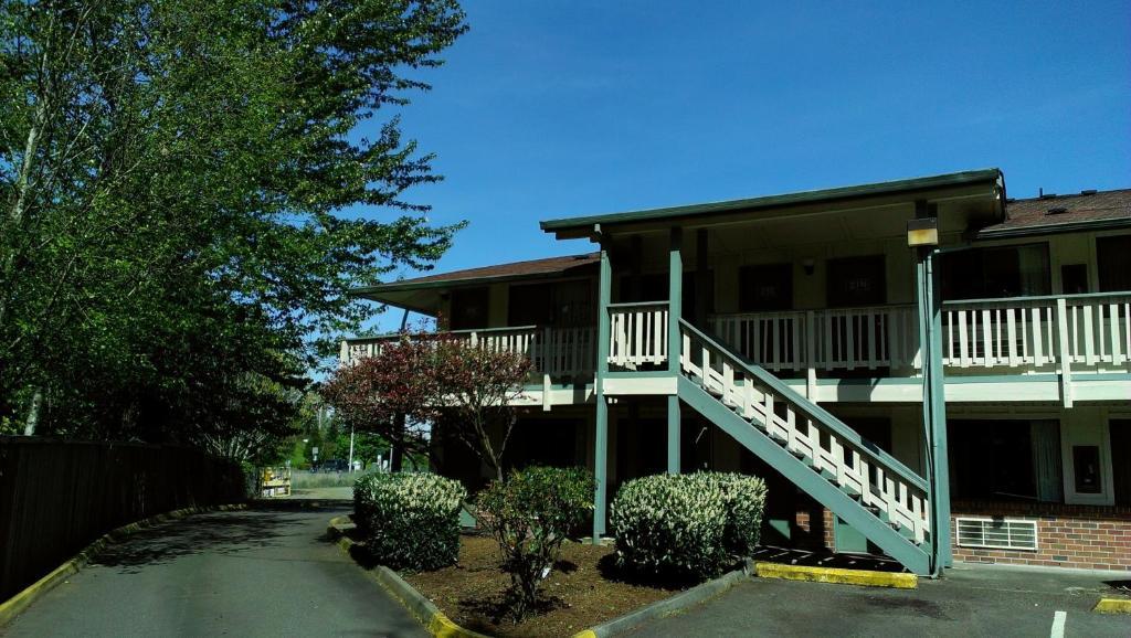 Motel Puyallup Exterior photo