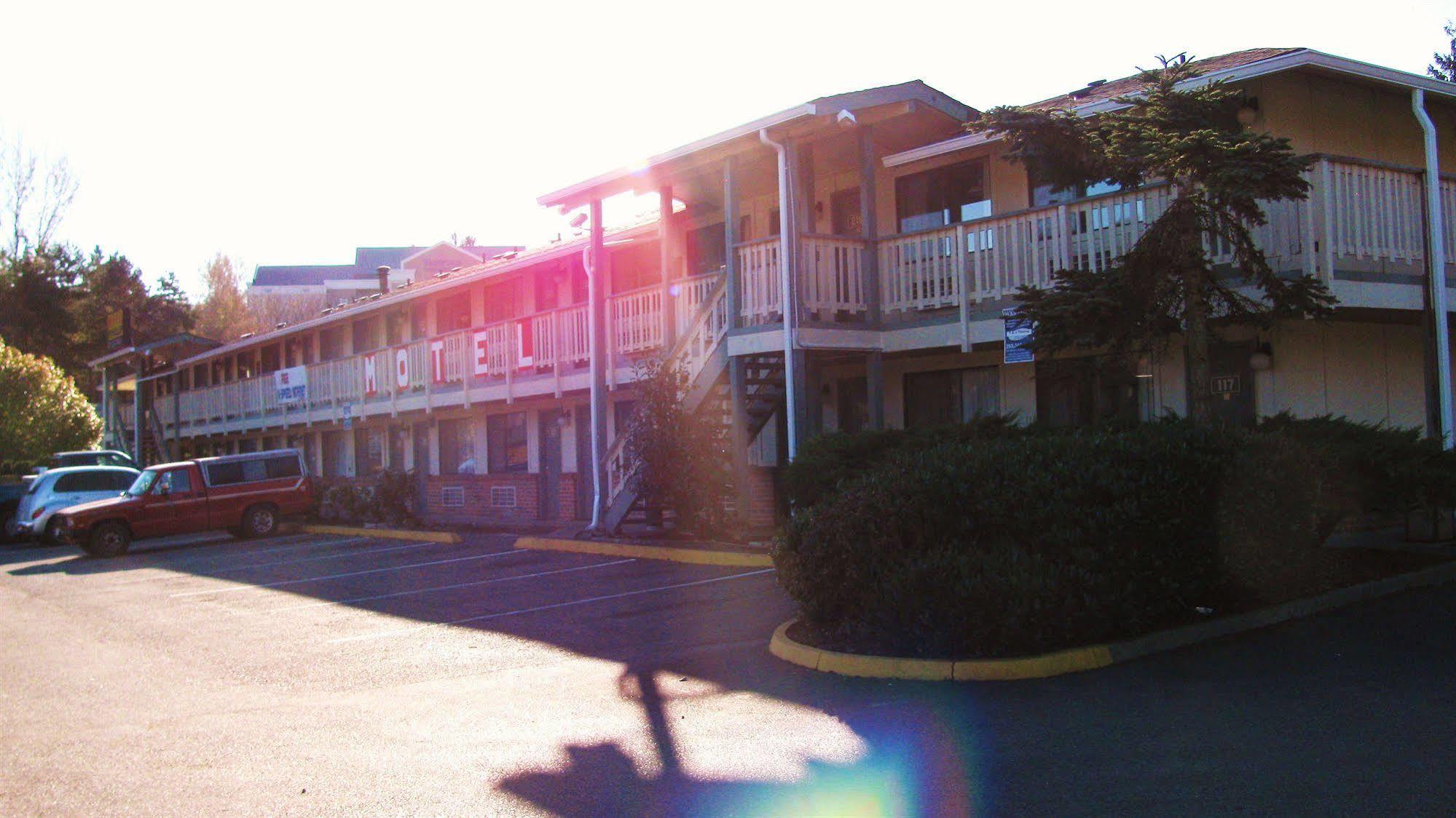 Motel Puyallup Exterior photo